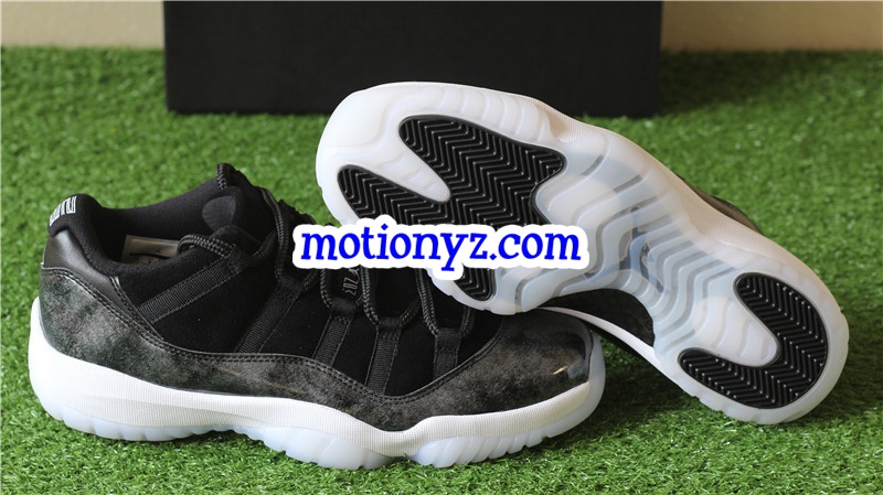 Air Jordan 11 Retro Low Barons GS